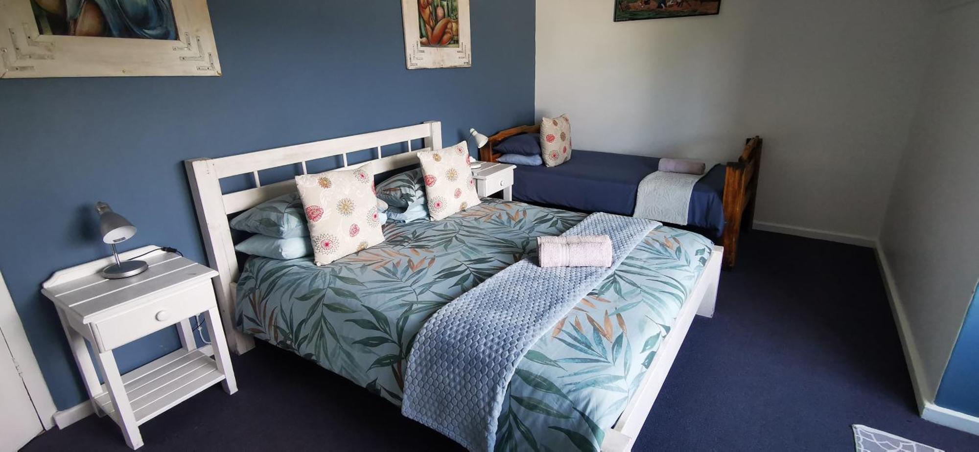 Hermanus Backpackers & Budget Accommodation エクステリア 写真