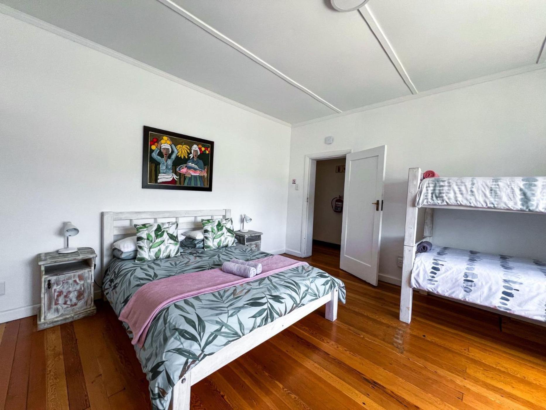 Hermanus Backpackers & Budget Accommodation エクステリア 写真