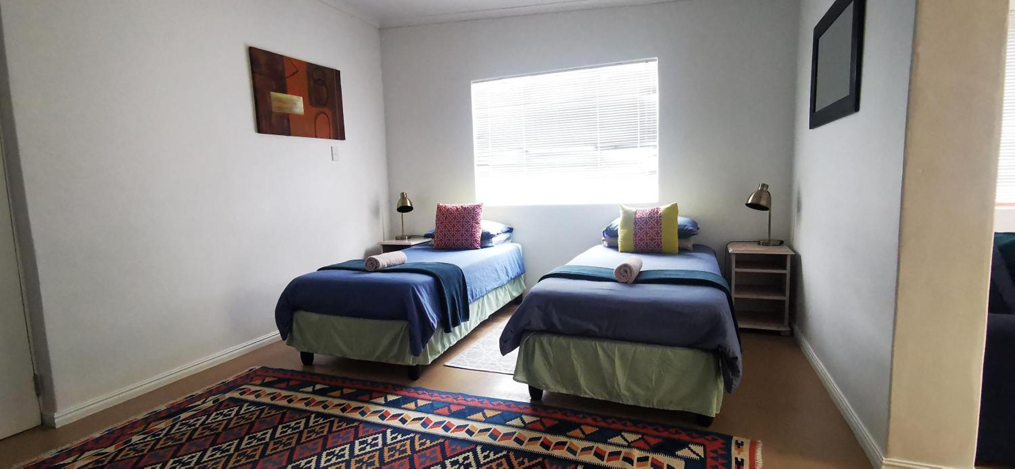 Hermanus Backpackers & Budget Accommodation エクステリア 写真