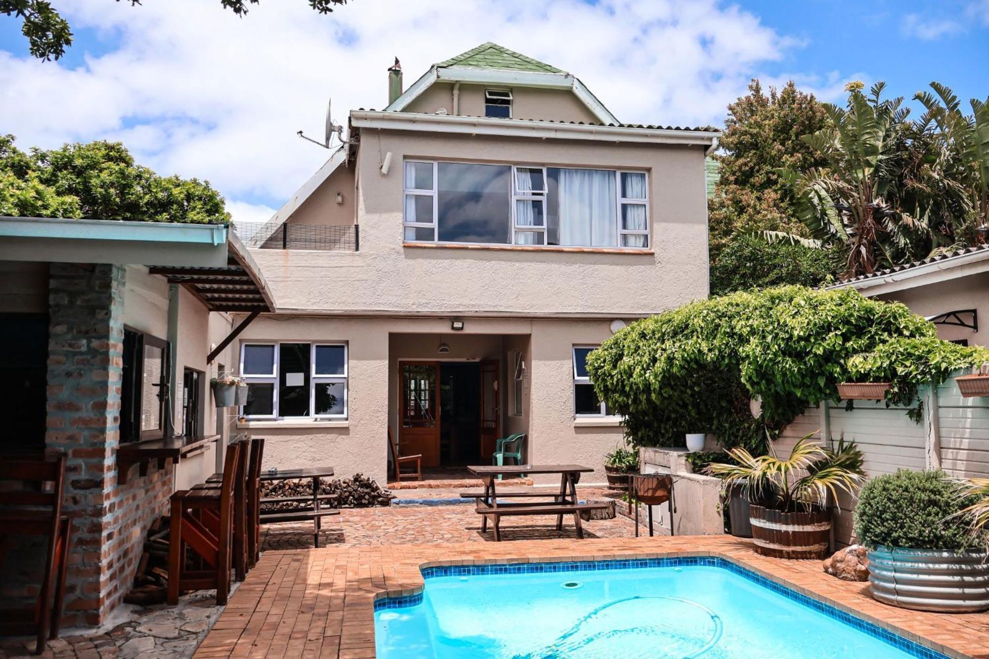 Hermanus Backpackers & Budget Accommodation エクステリア 写真